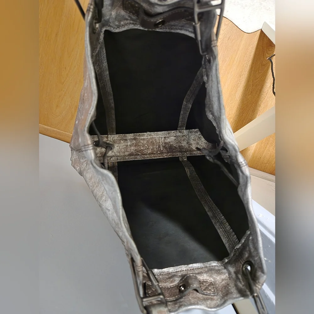 Burberry bag - Picture 10 of 11